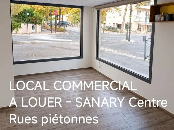 Local Sanary Centre bien placé