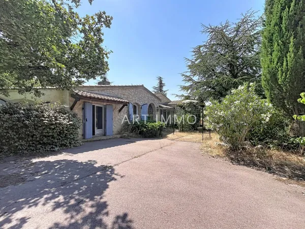 Maison 5 pièces 130 m²