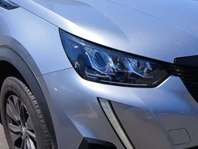 Peugeot 2008 puretech 130 s&amp;s eat8 — photo 16