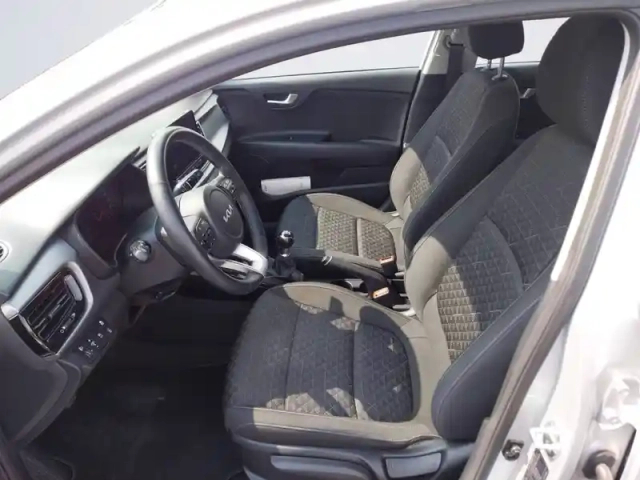 Kia Rio 1.2 dpi 84ch bvm5 — photo 9