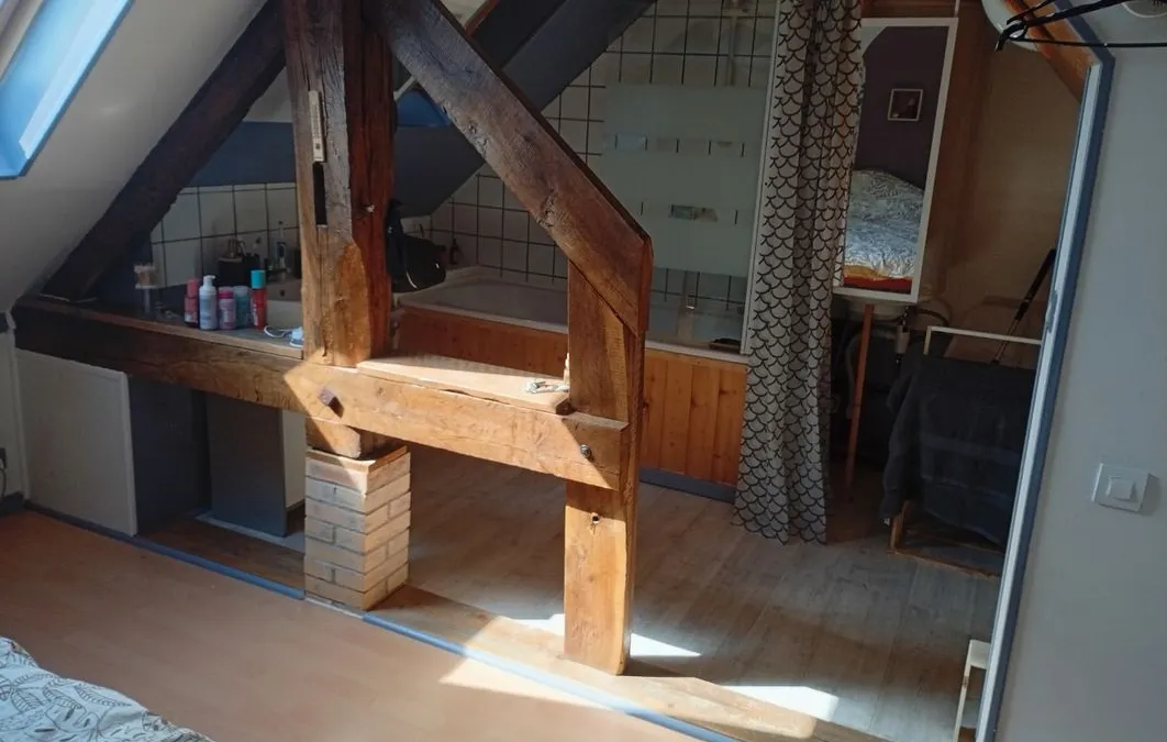 Photo 1