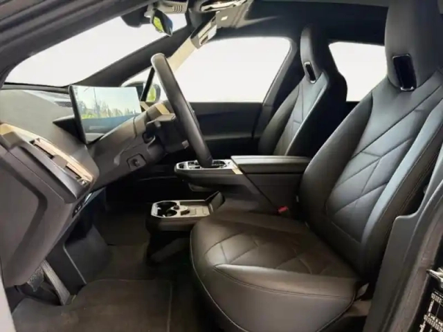 Bmw Ix xdrive50 523ch — photo 9