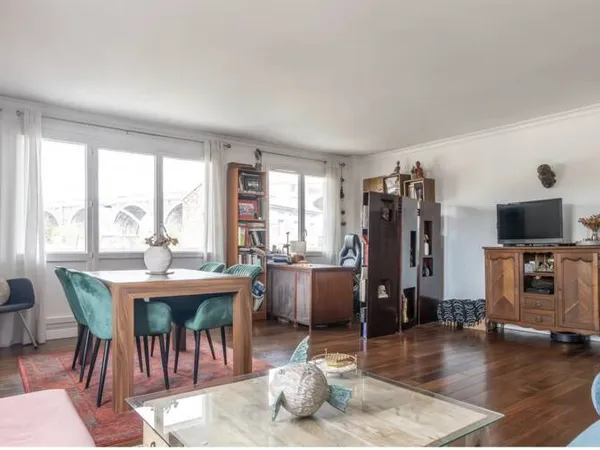 Appartement 4 pièces 80 m²