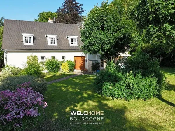 Maison 8 pièces 190 m²