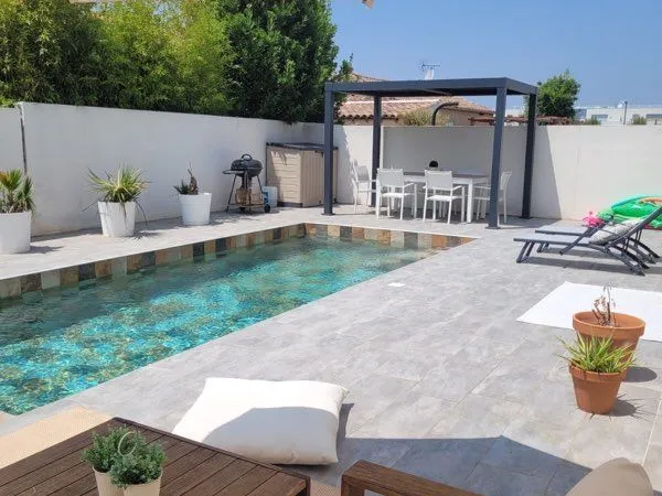 Maison contemporaine 120m2 avec piscine et garage