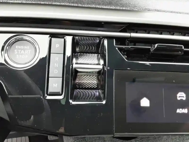 Peugeot 3008 hybrid 136 e-dcs6 — photo 14