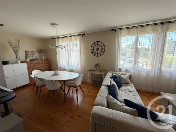Maison 7 pièces 145 m²