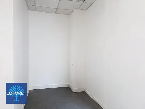 Bureaux 1 pièce 7 m²