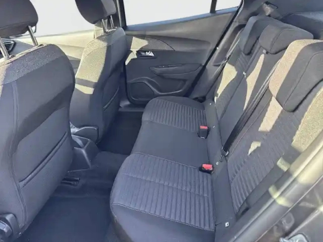 Peugeot 2008 puretech 100 s&amp;s bvm6 — photo 34