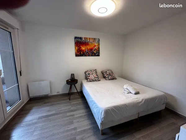 Studio meublé 22 m² - Balcon ensoleillé - Jardin - 890 CC