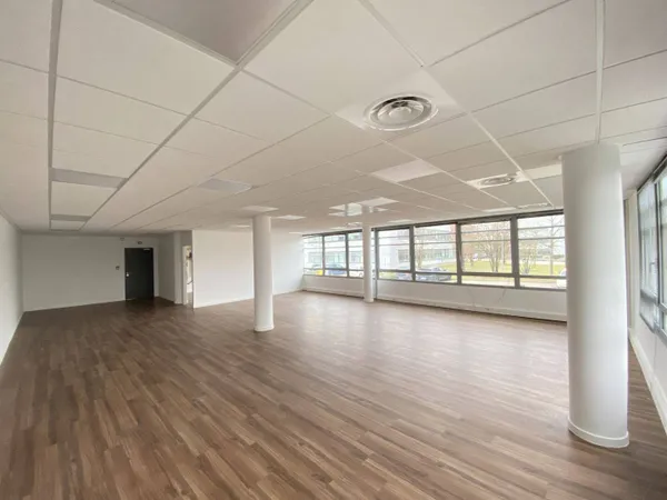 Bureaux 2298 m²