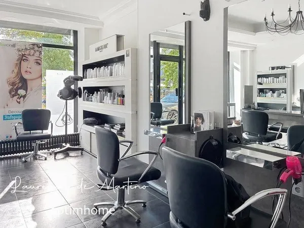 Boutique 2 pièces 67 m²