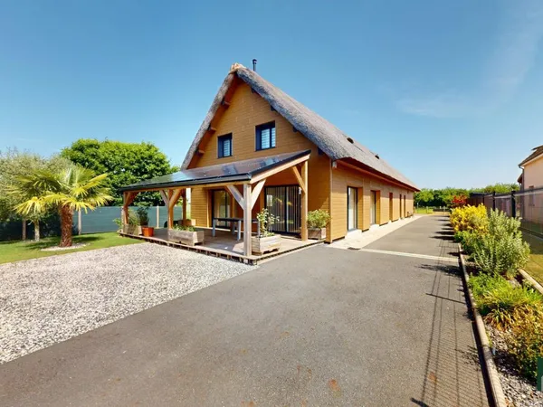Vends maison récente - 210.34m² - 7 pièces, 5 chambres - Mignières 28630