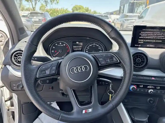 Audi Q2 35 tfsi cod 150 s tronic 7 — photo 16