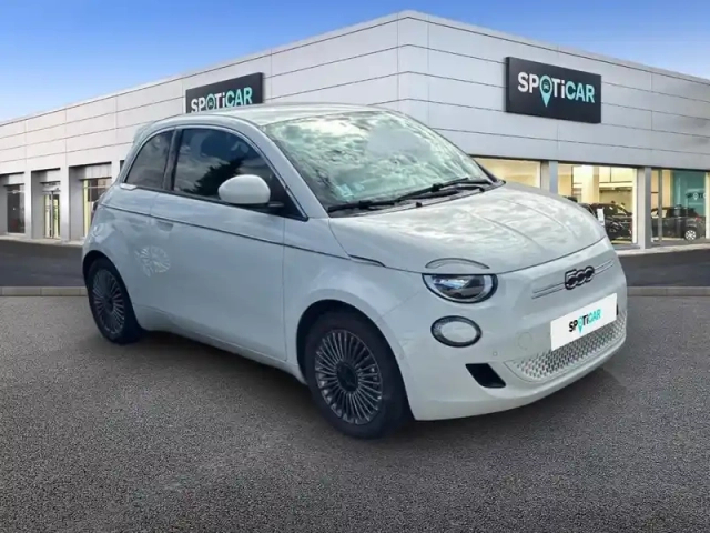 Fiat 500 e 118ch pack confort &amp; style my23 — photo 3
