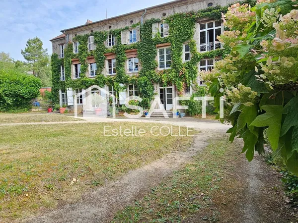 MAISON DE MAITRE MIRECOURT 45 MIN DE NANCY ET 20 MIN DE VITTEL