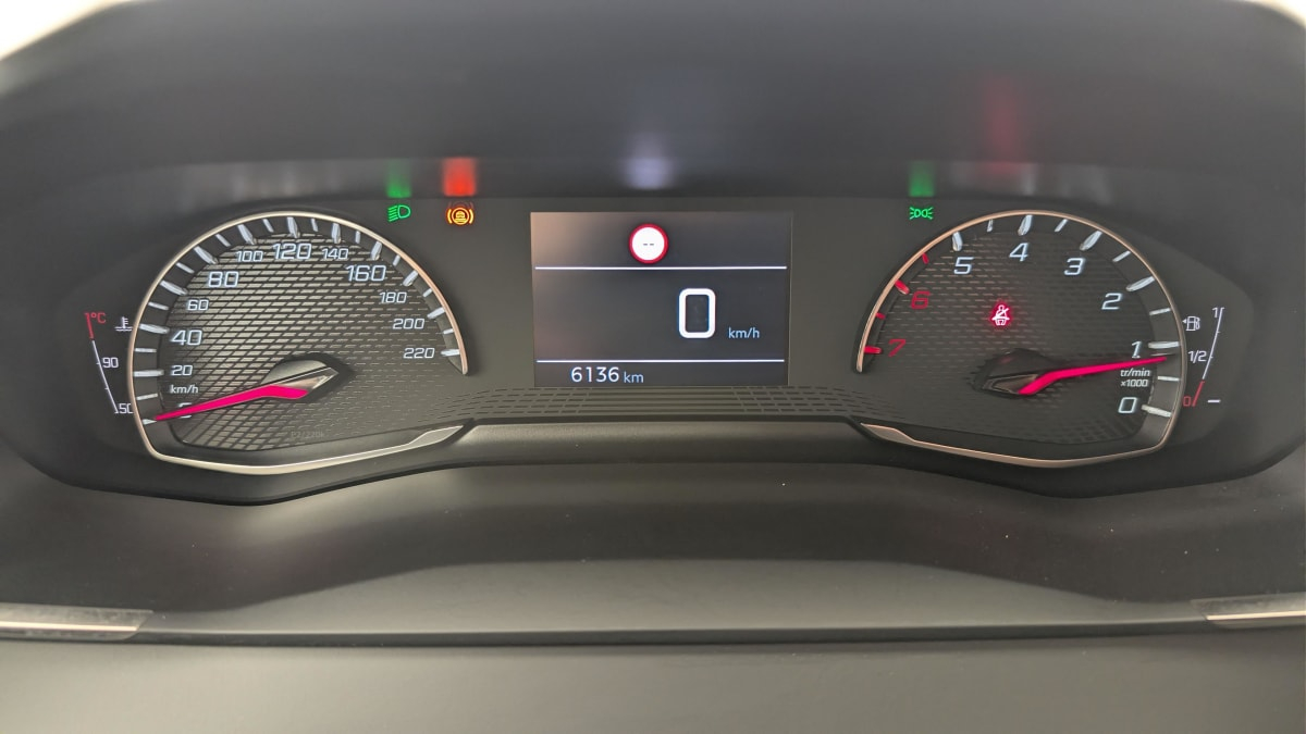 Peugeot 2008 — photo 21