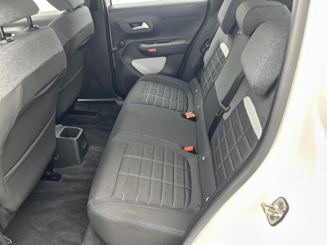 Citroën C3 turbo 100 ch manuelle plus — photo 13
