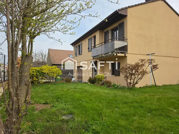 Pavillon individuel de 120m² au sol, au calme