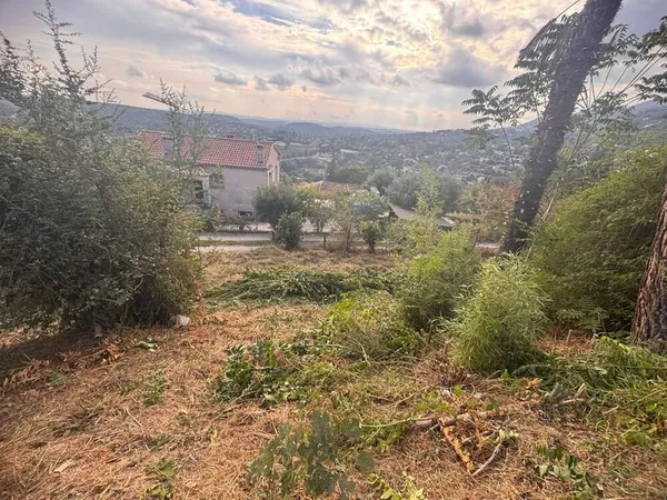 Terrain à bâtir hauteurs de Vence (06140)