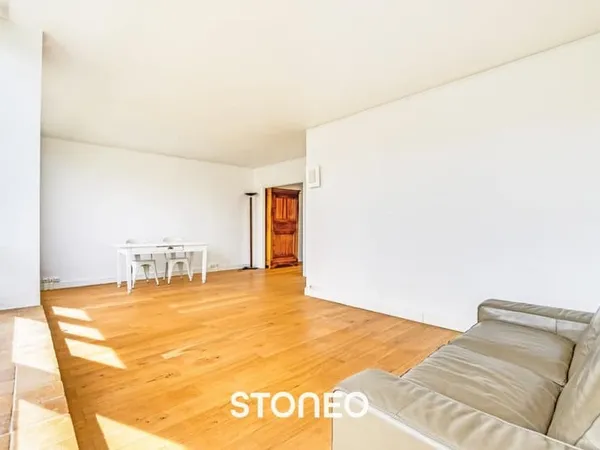 APPARTEMENT 4 PIECES - 2 CHAMBRES - SANS VIS A VIS AU CALME SUR JARDINS