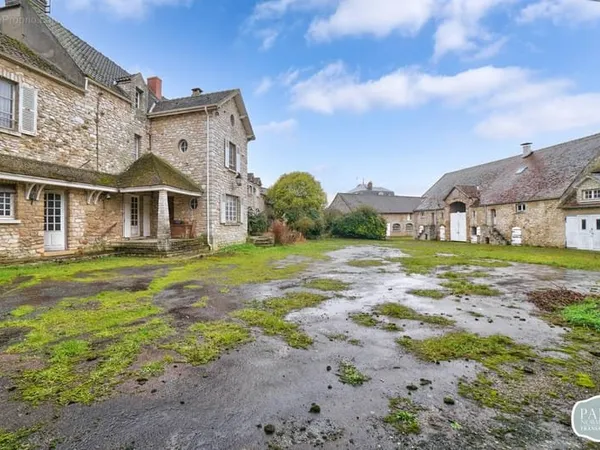 Saint Nom la Bretèche - Rare ensemble immobilier