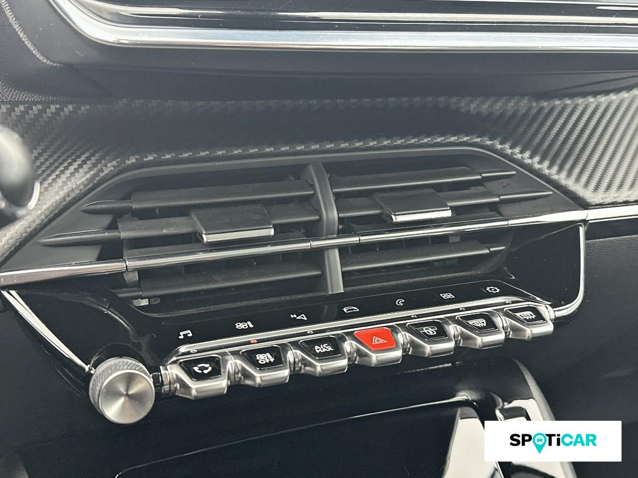Peugeot 208 1.2 puretech 100ch s&s allure — photo 15