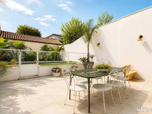 Propriété 7 pièces 189 m²