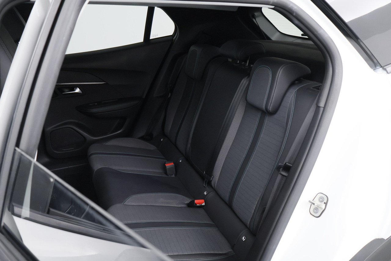 Peugeot 2008 — photo 30