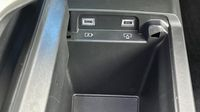 Peugeot 3008 Electrique 210ch front 4x2 std GT — photo 19
