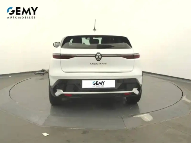 Renault Megane e-tech ev40 130ch standard charge — photo 47