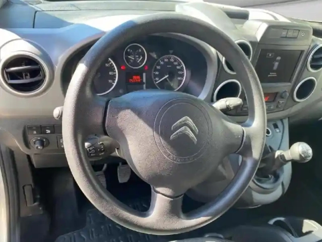 Citroën Berlingo bluehdi 100ch xtr + — photo 14