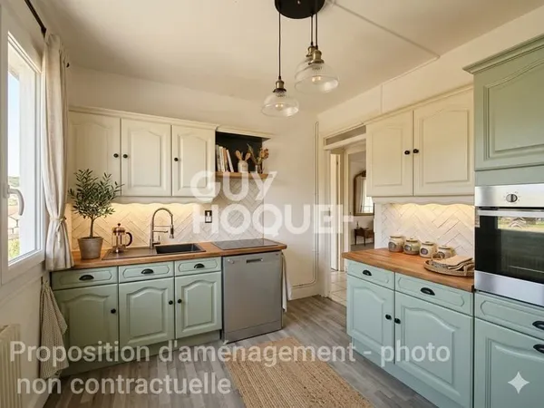 Appartement lumineux avec balcon, garage et cave ! Petite copropriété ! DPE D