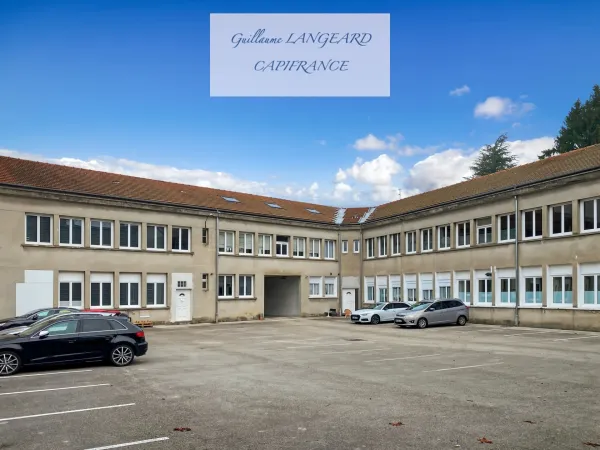 Commerce 6 pièces 157 m²