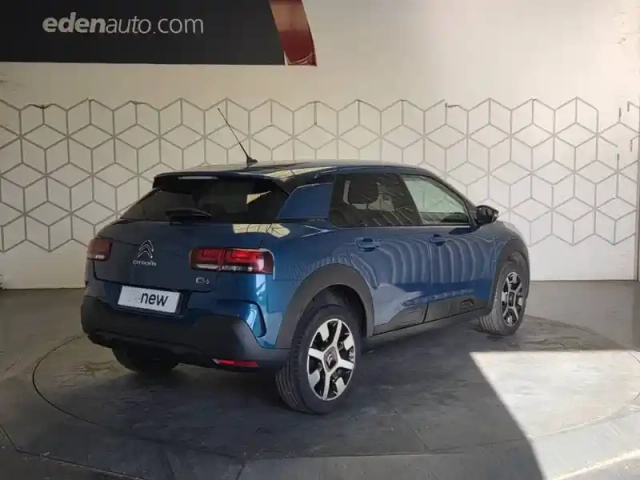 Citroën C4 cactus puretech 110 s&amp;s bvm6 — photo 4