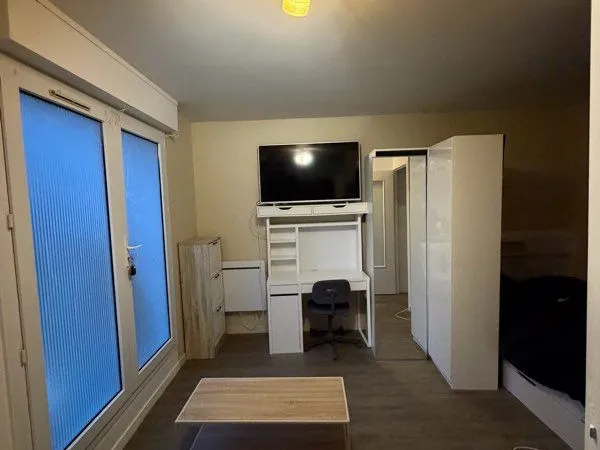 Studio 22 m2 RDC et parking