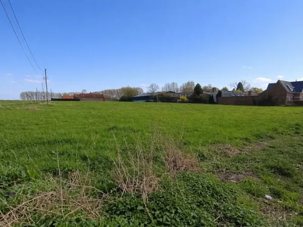 Terrain 860 m²