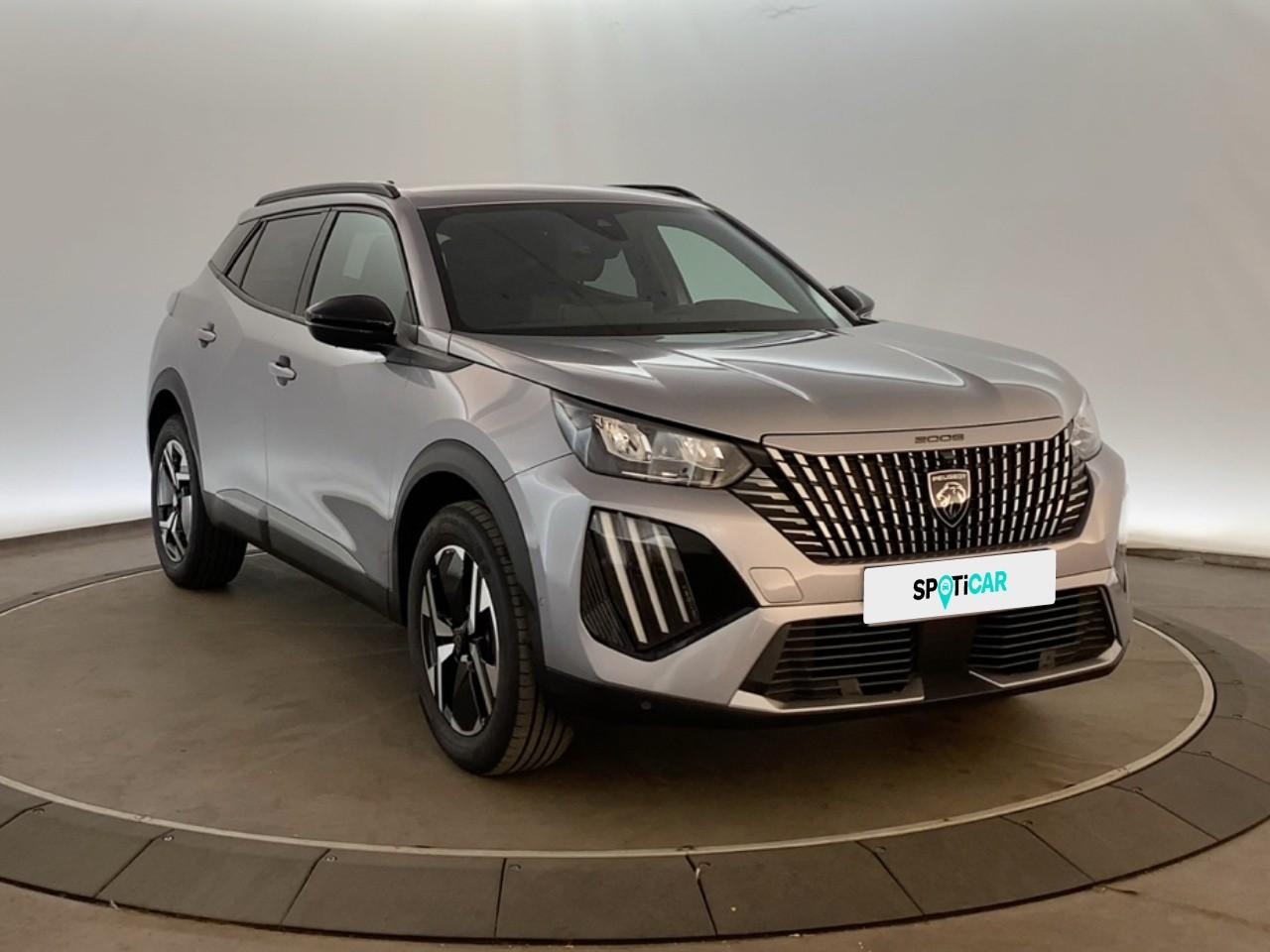 Peugeot 2008 130 s&s eat8 allure — photo 3
