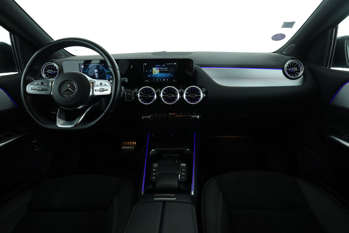 Mercedes-Benz Classe B 250e AMG Line Edition 8G-DCT — photo 11
