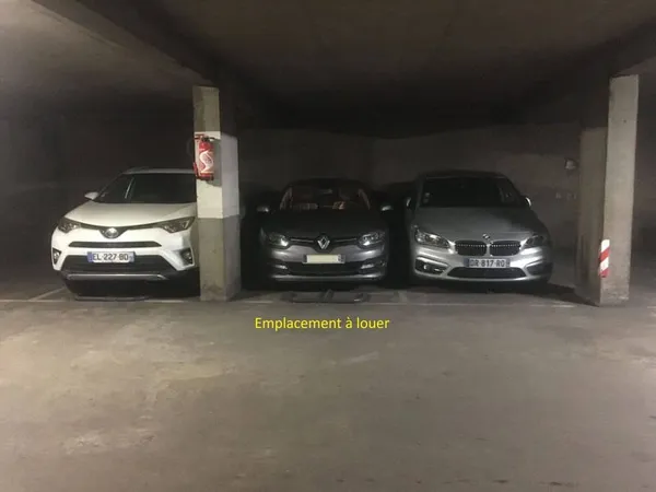 Parking 12 m²