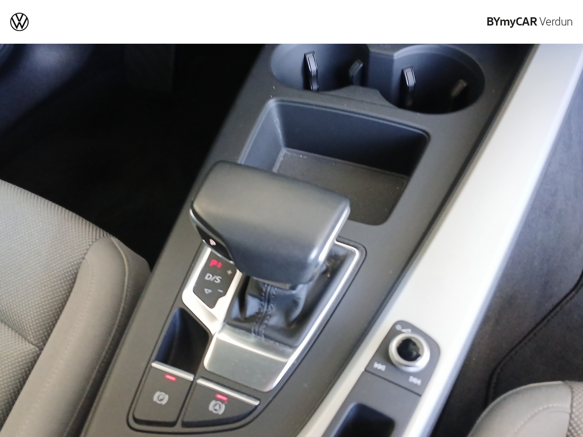 Audi A4 Avant 35 TDI 163 S tronic 7 — photo 21
