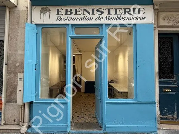 Local commercial 21 m² PARIS