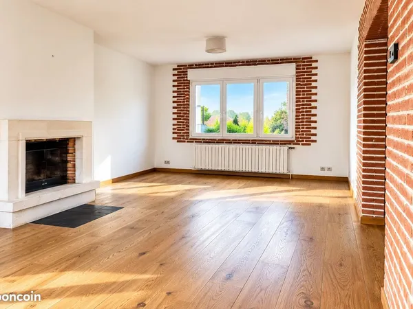 Maison 6 pièces 85 m²