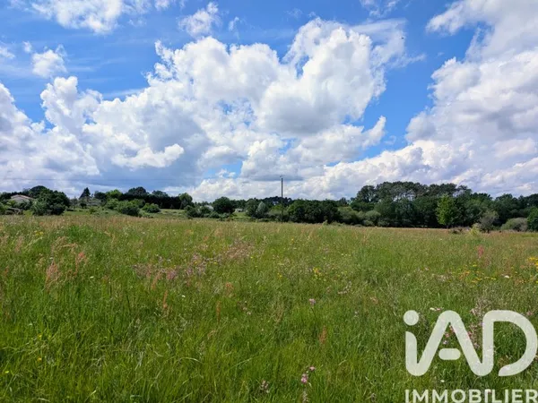 Terrain 2576 m²