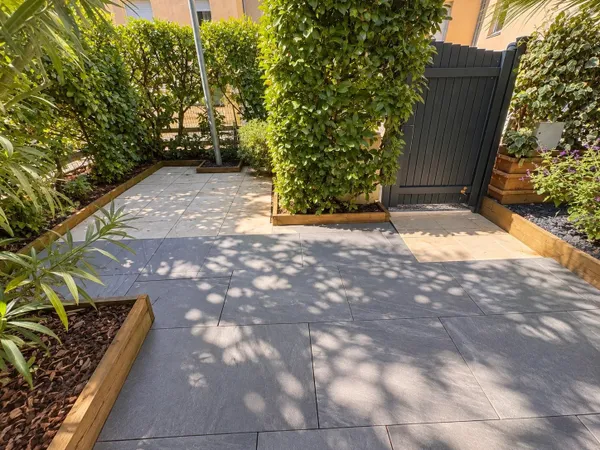 Maison avec jardinet 4 pièces meublée - Quartier La Médoquine