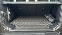 Land-Rover Defender 110 2.0 P300e PHEV X-Dynamic HSE — photo 14