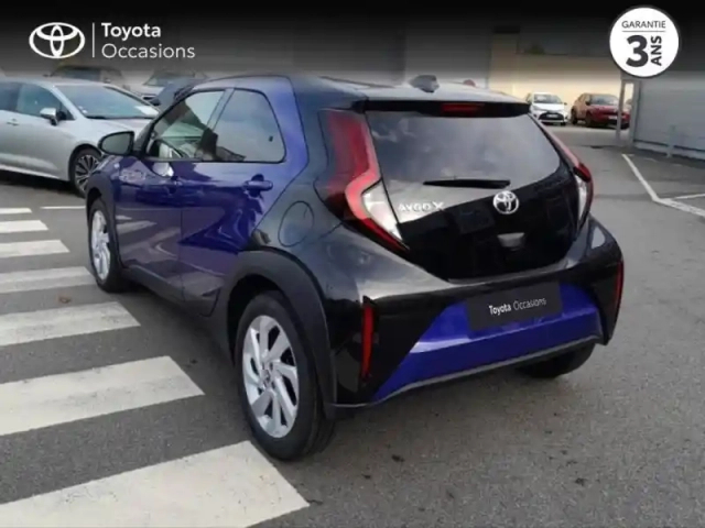 Toyota Aygo X 1.0 vvt-i 72ch design s-cvt — photo 2