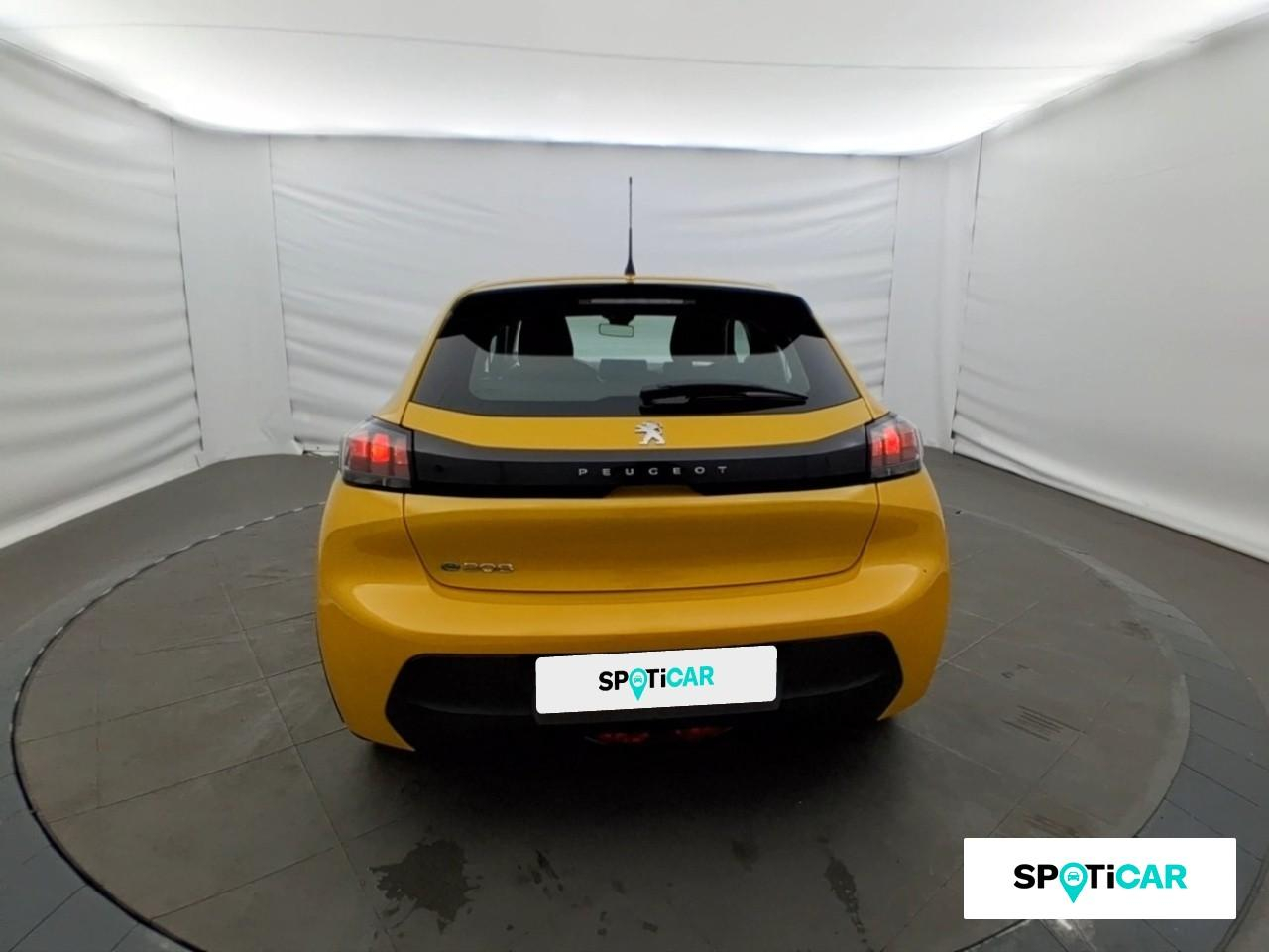 Peugeot 208 e-208 136ch like — photo 5