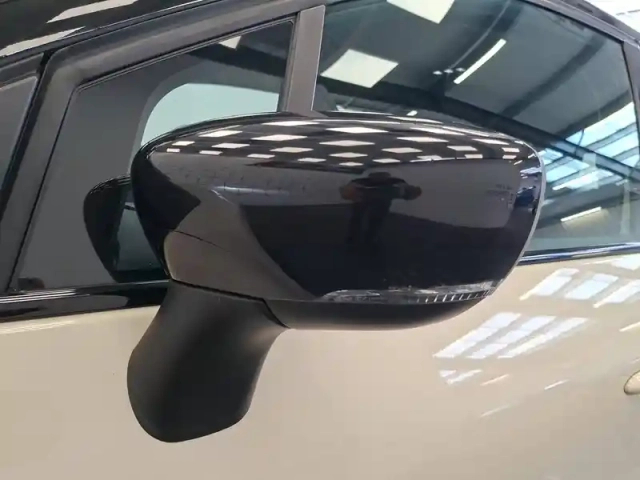 Renault Captur dci 90 edc — photo 36