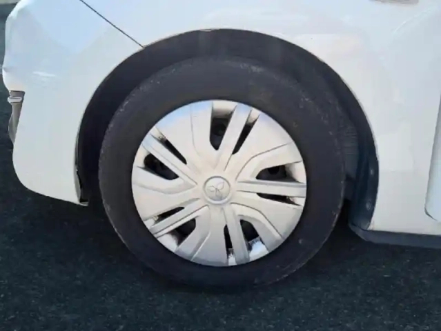 Mitsubishi Space Star 1.0 mivec 71ch in 2018 — photo 11